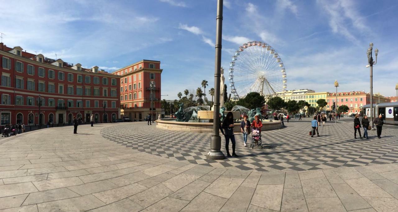 ניס Apartment On Place Massena מראה חיצוני תמונה