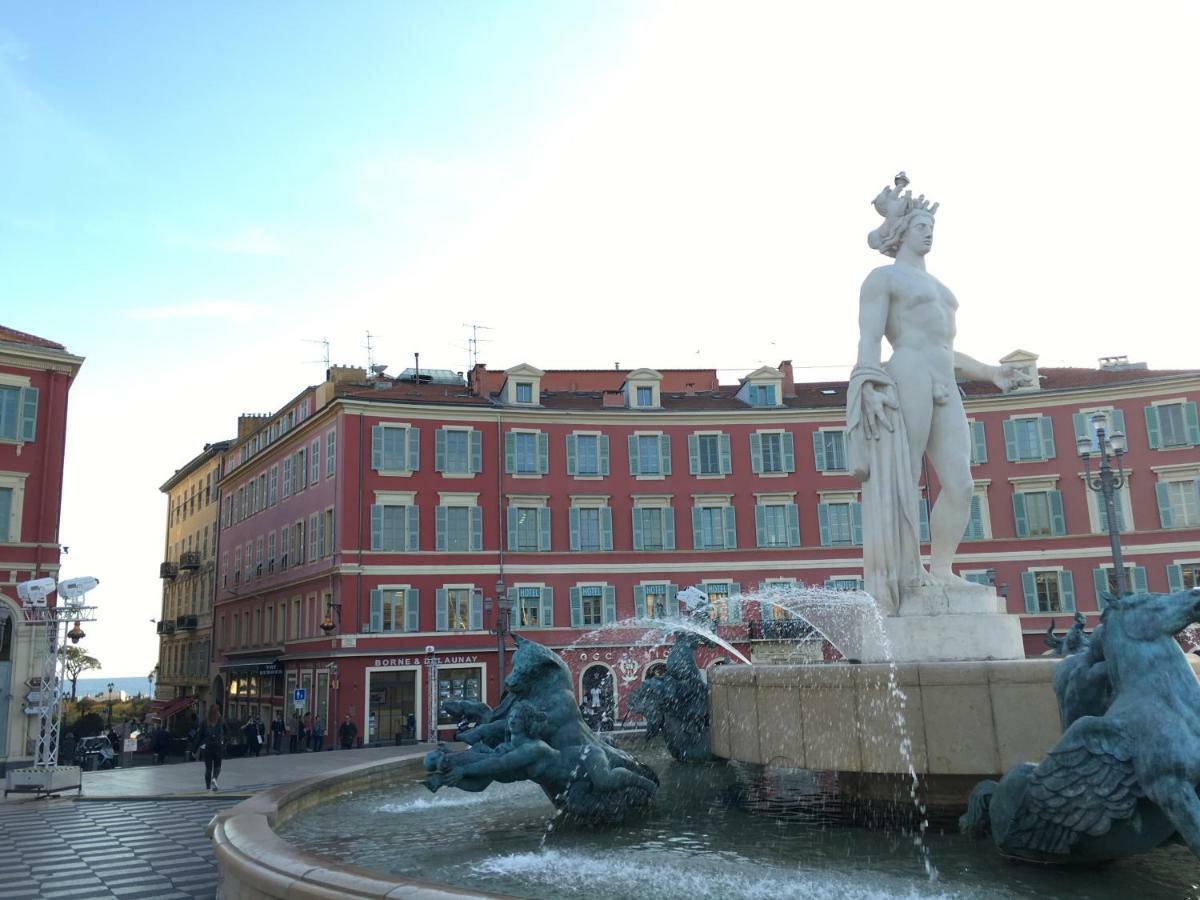 ניס Apartment On Place Massena מראה חיצוני תמונה