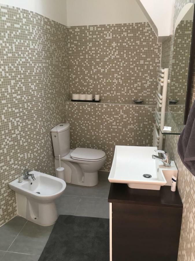 ניס Apartment On Place Massena מראה חיצוני תמונה